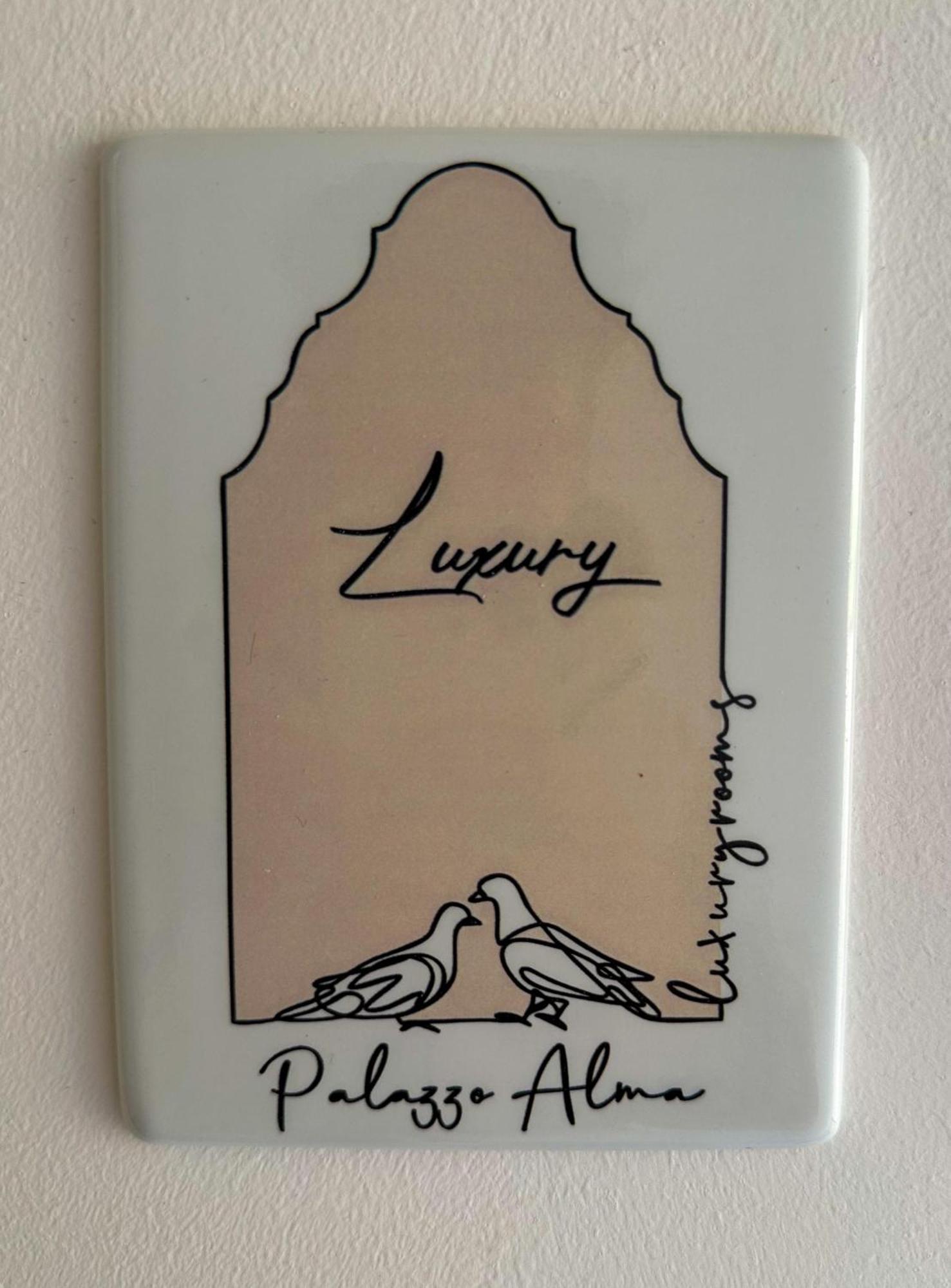 Palazzo Alma Luxury Rooms 카사라노 외부 사진
