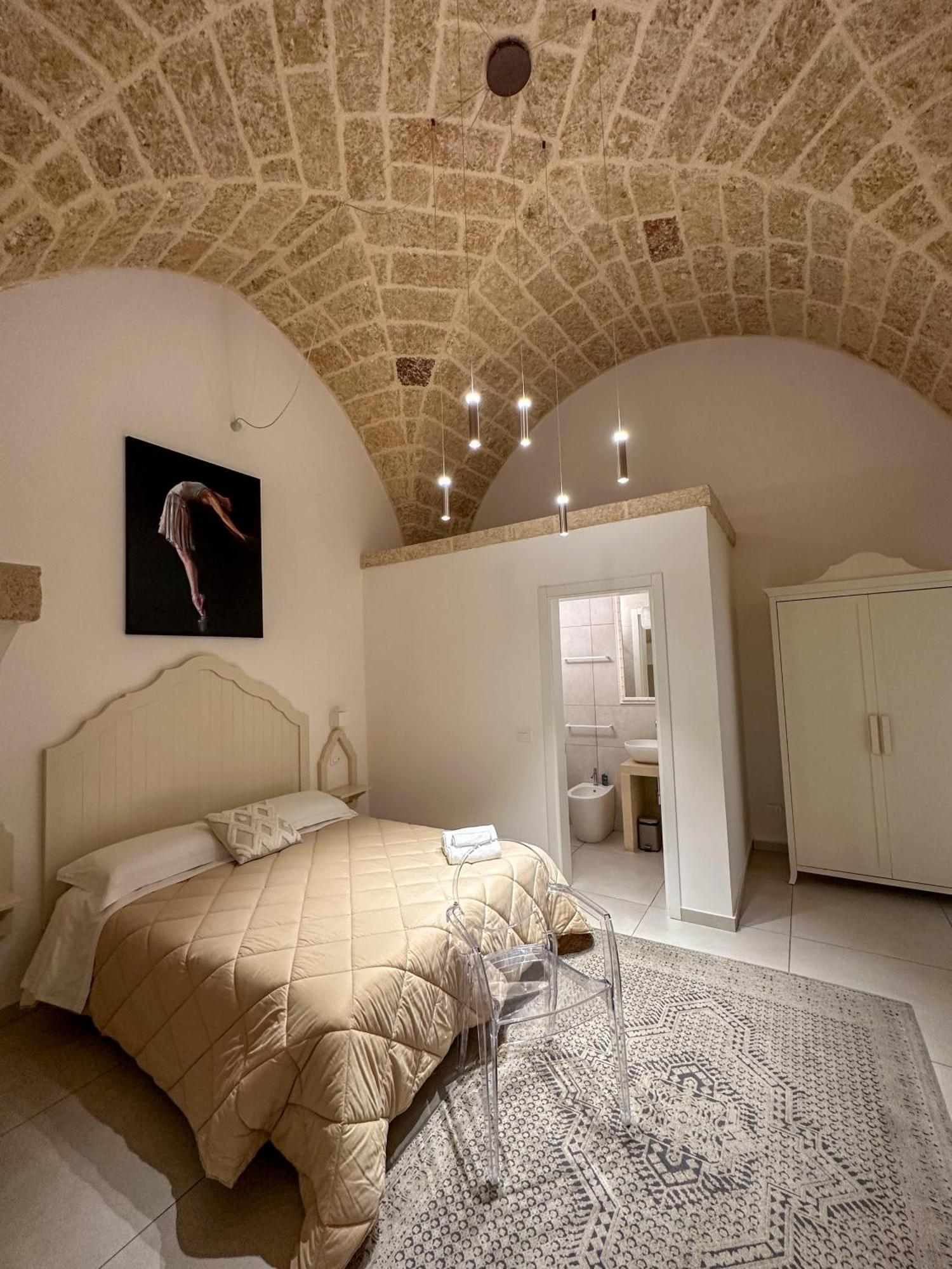 Palazzo Alma Luxury Rooms 카사라노 외부 사진