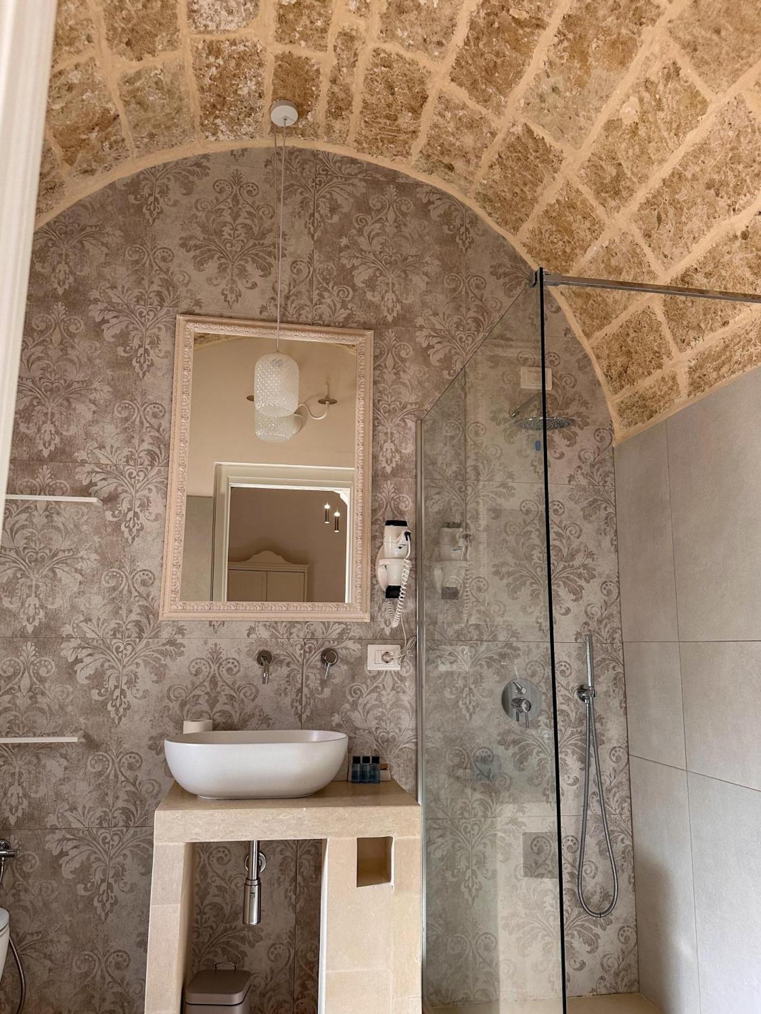 Palazzo Alma Luxury Rooms 카사라노 외부 사진