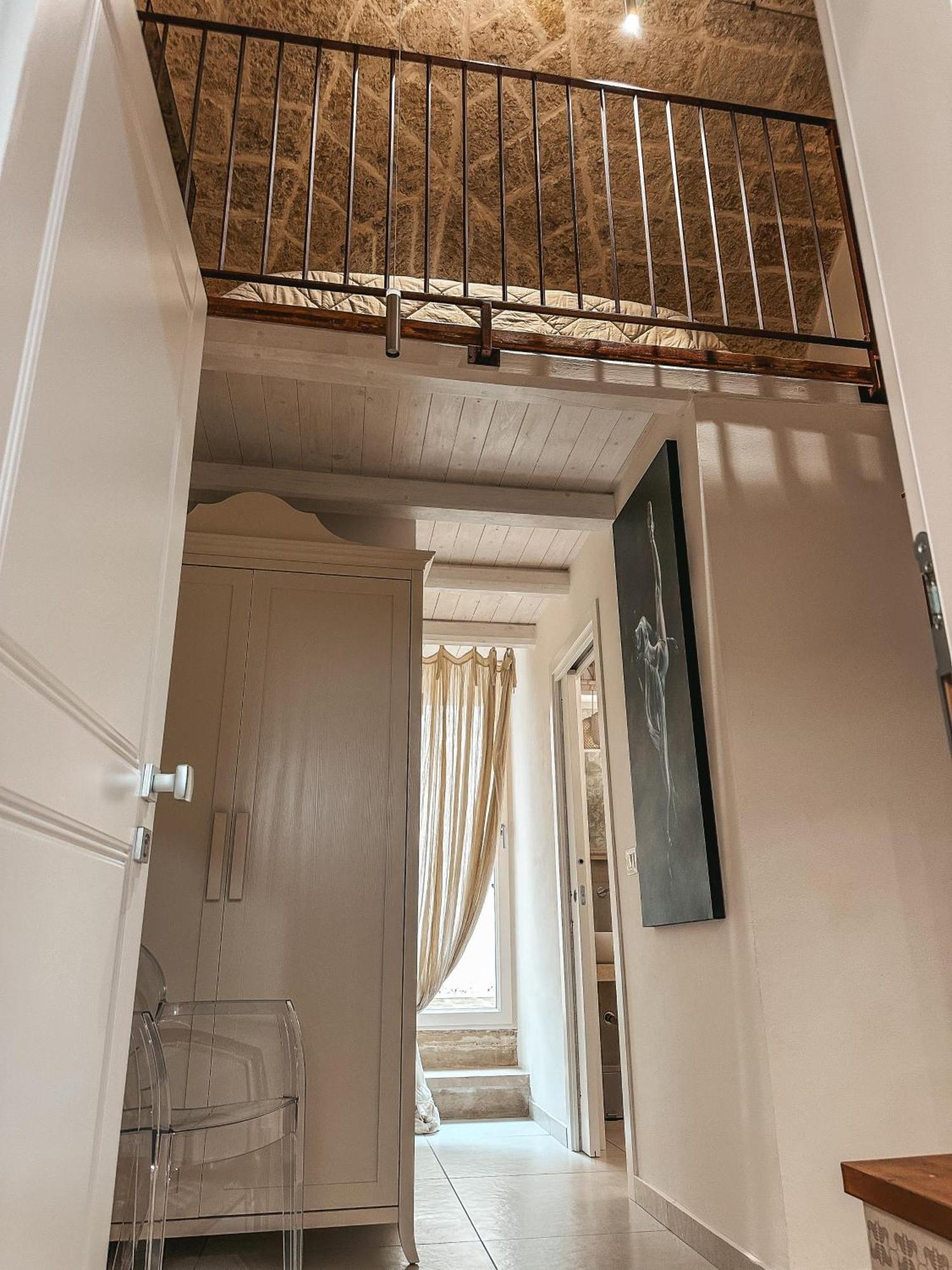 Palazzo Alma Luxury Rooms 카사라노 외부 사진