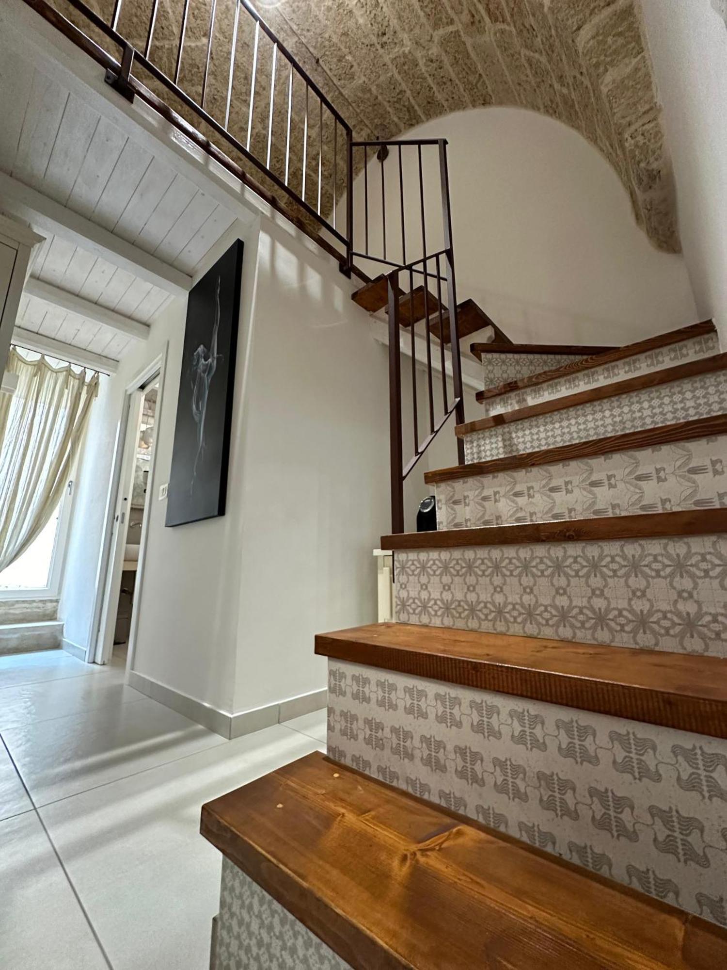 Palazzo Alma Luxury Rooms 카사라노 외부 사진