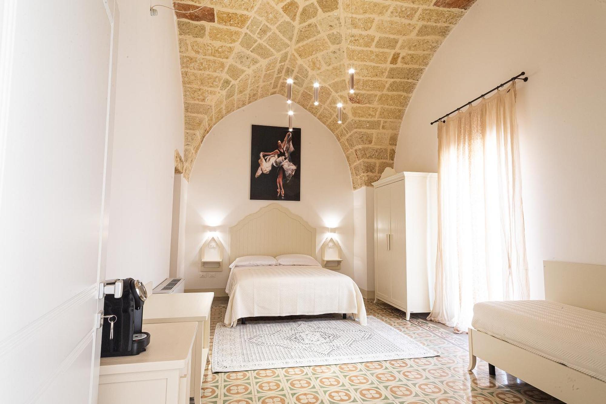 Palazzo Alma Luxury Rooms 카사라노 외부 사진